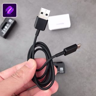 DÂY SẠC TYPE-C SS CHUẨN ĐẦU RA TYPE-C HỖ TRỢ TẤT CẢ CÁC DÒNG CÓ CHUẨN SẠC TYPE-C MÀU ĐEN