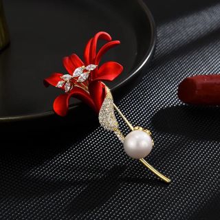 GHIM CÀI ÁO HOA LYLI ĐỎ TƯƠI ĐÍNH NGỌC TRAI THỜI TRANG CAO CẤP DÀNH CHO NAM NỮ