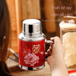 Bình giữ nhiệt dạng phích màu đỏ hoa vừa làm cốc vừa làm phích giữ nhiệt tiện dụng