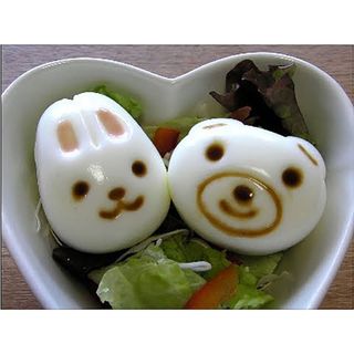 Khuôn tạo hình trứng luộc Kokubo 2 cái (Hình gấu và thỏ) - Hachi Hachi Japan giá sỉ