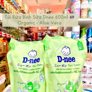 Dnee Súc Bình Sữa Thái Loại Túi 550ml (Thùng 12 Túi)