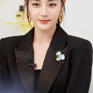 PIN CÀI ÁO ĐA NĂNG THỜI TRANG DÀNH CHO NỮ