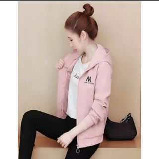 ÁO KHOÁC DÙ NỮ 2 LỚP ÁO IN CHỮ M TRƯỚC NGỰC PHONG CÁCH TUỔI TEEN
