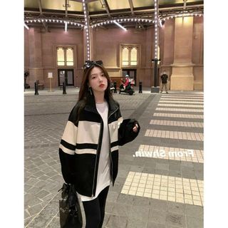 Áo Khoác Dù Nam Nữ Sọc Viền Cánh Tay Phối Màu Nổi Bật Chất Dù 2 Lớp Dày Dặn