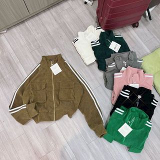 [Hot] Áo Khoác Nữ Len Nhung Gân Túi Trước Sành Điệu Cổ Cao Chạy Viền 3 Sọc Cánh Tay Hót Trend Shop Thủy Tiên_VN