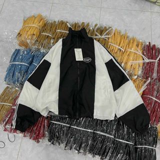 Áo Khoác Dù Ngoại Croptop Lửng 2 lớp Dây Rút Túi Hộp - Tay Cánh Dơi Gió Có Khóa Kéo Zip Unisex