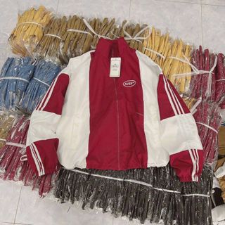 Áo Khoác Dù Ngoại Croptop Lửng 2 lớp Dây Rút Túi Hộp - Tay Cánh Dơi Gió Có Khóa Kéo Zip Unisex