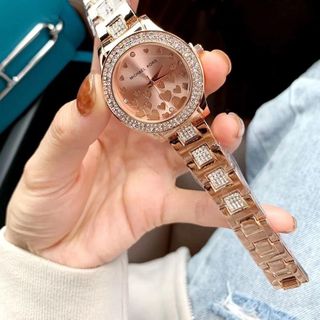 ĐỒNG HỒ THỜI TRANG NỮ M.K MẶT TRÁI TIM 2