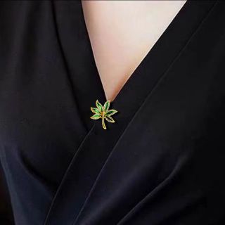PIN CÀI ÁO ĐA NĂNG HÌNH LÁ THỜI TRANG DÀNH CHO NAM NỮ