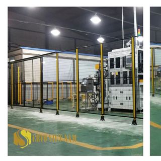 hàng rào chia kho,hàng rào lưới,vách lưới,hàng rào bảo vệ máy,hàng rào chia kho