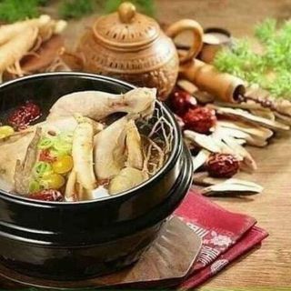 Gói sâm hầm gà