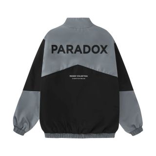 Áo khoác dù cổ trụ in chữ PARADOX phối màu. Giá sỉ - giá bán buôn