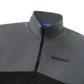 Áo khoác dù cổ trụ in chữ PARADOX phối màu. Giá sỉ - giá bán buôn