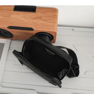 Túi Đeo Chéo Nam Chất Liệu Da PU Cao Cấp Dáng Hộp Nhỏ Gọn Thời Trang Chống Nước TP Smart