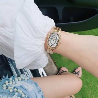 ĐỒNG HỒ THỜI TRANG NỮ MẶT BẦU 4