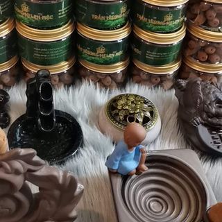 Nụ Trầm Hương Nghệ Nhân Quốc Gia