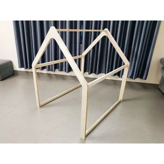 Khung lều bằng gỗ cho bé