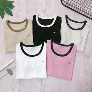 Áo thun phối cổ chất tổ ong hàng Quảng Châu 🩷🩷🩷 siêu đẹp, đính tag kim loại ạ 
Sỉ