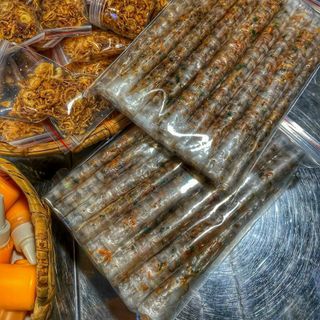 BÁNH TRÁNG ỐNG RUỐC TÔM HÀNH CHÁY TỎI FULL TOPPING - WINNIE HOUSE