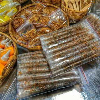 BÁNH TRÁNG ỐNG RUỐC TÔM HÀNH CHÁY TỎI FULL TOPPING - WINNIE HOUSE