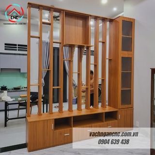 Ứng dụng lam gỗ cầu thang phòng khách mẫu hiện đại