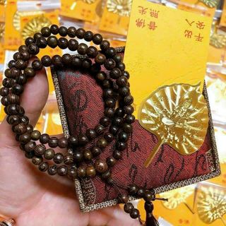 Vòng trầm đeo phong thủy