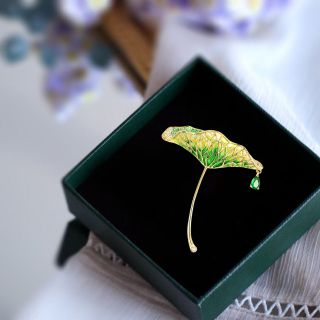 Ghim Cài Áo Hình Lá Sen / Trái Tim Pha Lê Tráng Men Phong Cách Cổ Điển Thanh Lịch Dành Cho Nữ
