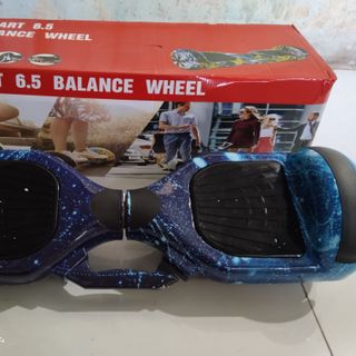 Xe điện thăng bằng