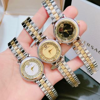 Đồng hồ nữ mới lắc tay versaces