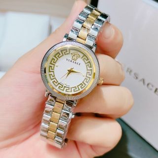 Đồng hồ nữ mới lắc tay versaces