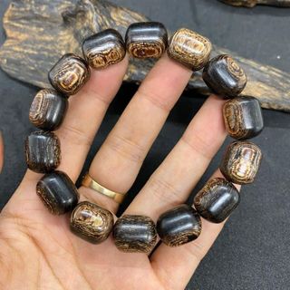 Vòng tay trầm hương lu thống nam nữ, quầng bông