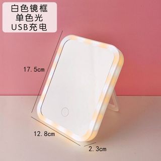 Gương Cảm Ứng Có Đèn Led Để Bàn Trang Điểm