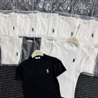 Áo thun gân cotton xịn co giản tốt, logo hình thêu, có eo, from 45kg - 60kg. Giá sỉ - giá bán buôn