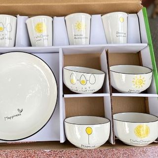 BỘ LY CHÉN DĨA 9 MÓN QUÀ TẶNG HỌA TIẾT