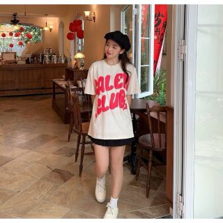 Áo thun nam nữ in chữ nổi CALEM CLUB, chất thun 65/35 co giản thoáng mát, from dưới 70kg, ngang 55cm dài 73cm. Giá sỉ - giá bán buôn