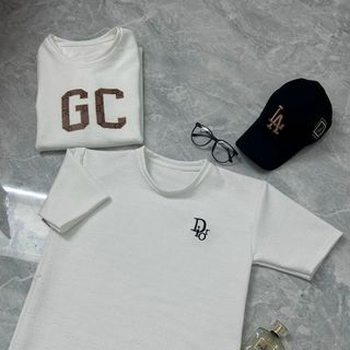 Áo thun nam chất xốp in nổi, logo thêu chữ Diro. Giá sỉ - giá bán buôn