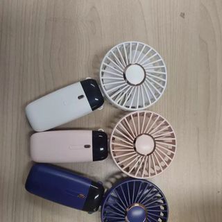 Quạt mini màn hình LED