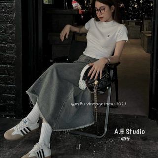 Áo thun cotton xịn form ôm, cổ cao, logo thêu freesize dưới 60kg