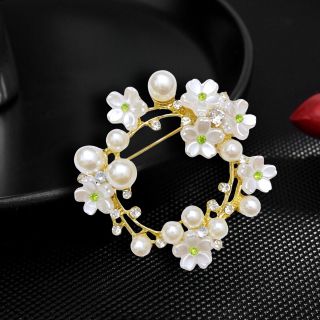 Ghim Cài Áo Mẫu Thiết Kế Riêng Thời Trang Cao Cấp Chỉ Có Tại 1985 STORE Dành Cho Phái Đẹp
