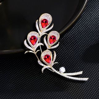 Ghim Cài Áo Hình Lông Công Đính Đá Pha Lê Đỏ Thời Trang Cao Cấp Dành Cho Nam Nữ