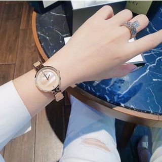 HOT SALE : ĐỒNG HỒ CAO CẤP NỮ ĐÁ 3