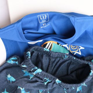 Bộ sát nách dành cho bé trai, chất liệu cotton mềm mịn, thấm hút mồ hôi tốt