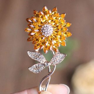 Ghim Cài Áo Hình Hoa Hướng Dương Đính Đá Pha Lê Thời Trang Cho Nữ