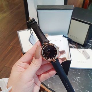 SALE: ĐỒNG HỒ NỮ MÁY NHẬT GU.CI DÂY DA