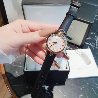 SALE: ĐỒNG HỒ NỮ MÁY NHẬT GU.CI DÂY DA