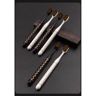Bàn Chải Set 6 Cái Hộp Thương Hiệu (Thùng 120 Hộp)