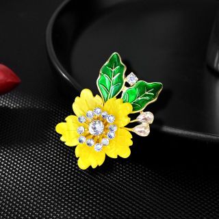 Ghim Cài Áo Hình Áo Hoa Vàng 4cm Sang Trọng Dành Cho Nữ