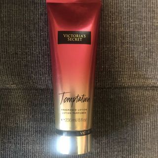 Lotion Nước Hoa Vic toria Dưỡng Ẩm Toàn Thân 236ml Cho Nữ hương thơm quyến rũ, gợi cảm.