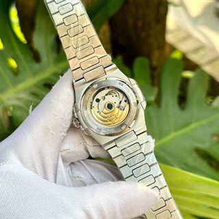 Patek philipe nautilus 5711 - size 40mm Máy cơ nhật