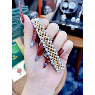 ROLEX DATEJUST - Automatic niềng hột thép mạ PVD bền màu , kính tráng saphire máy: Automatic (cơ) Nữsize 31mm